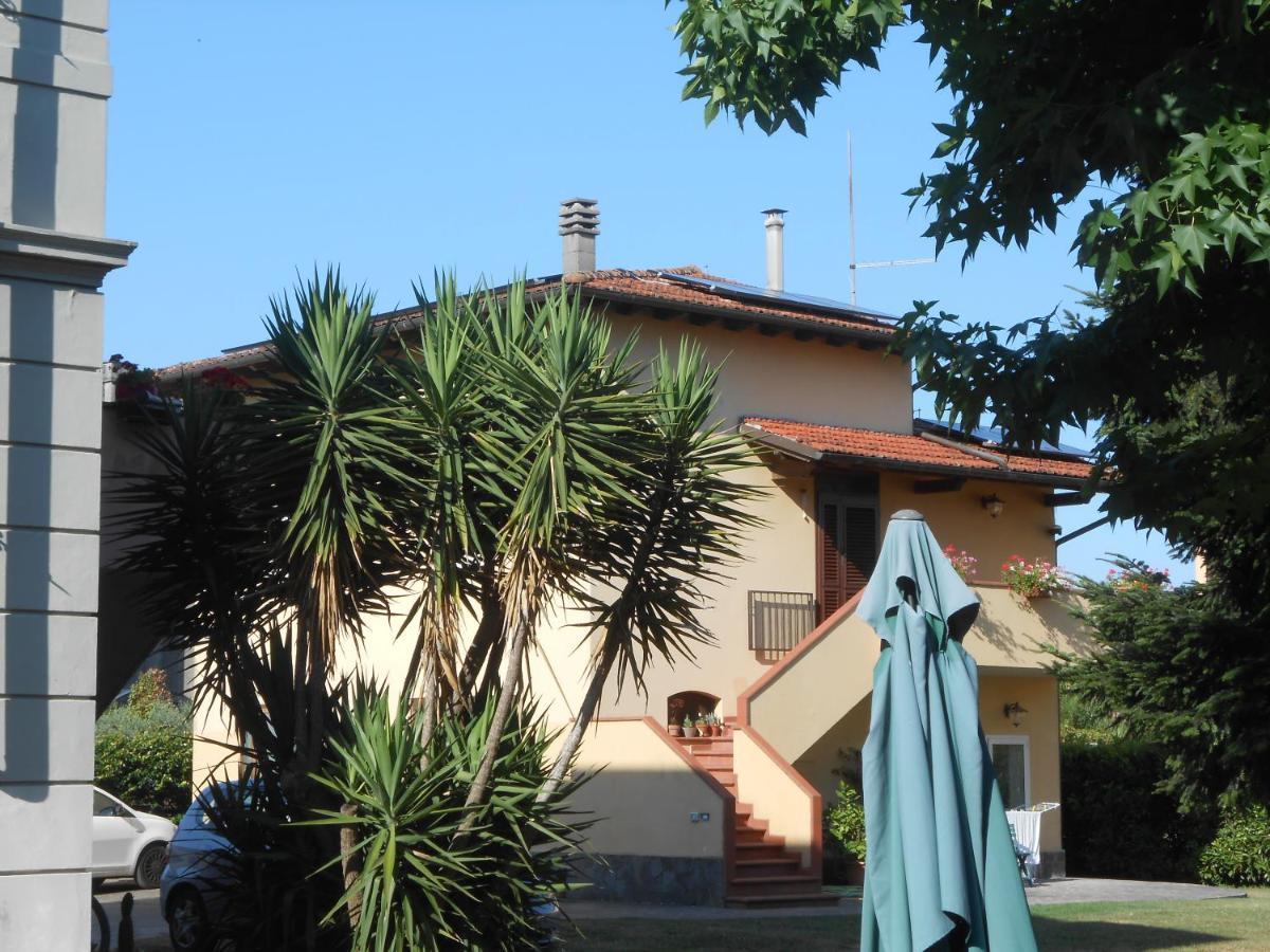 Casa Vacanze Orsi Lukka Zewnętrze zdjęcie