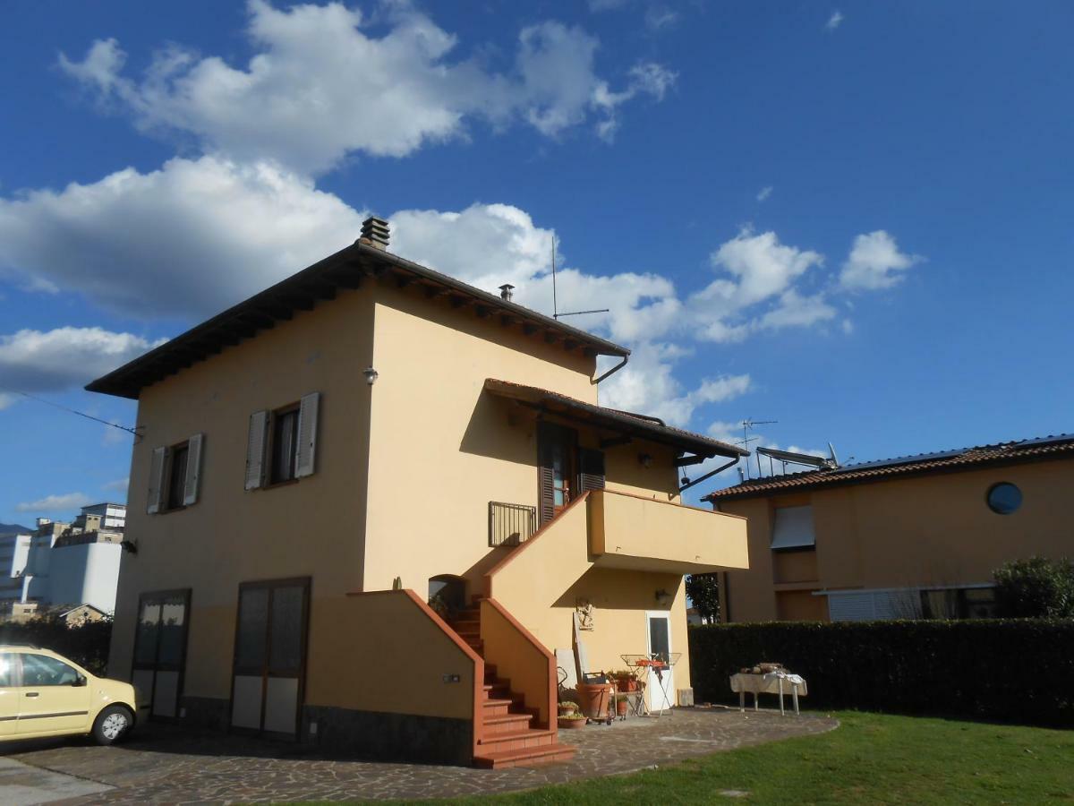 Casa Vacanze Orsi Lukka Zewnętrze zdjęcie