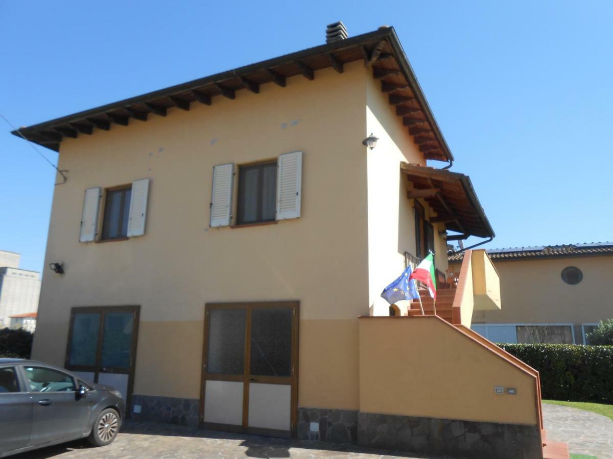 Casa Vacanze Orsi Lukka Zewnętrze zdjęcie