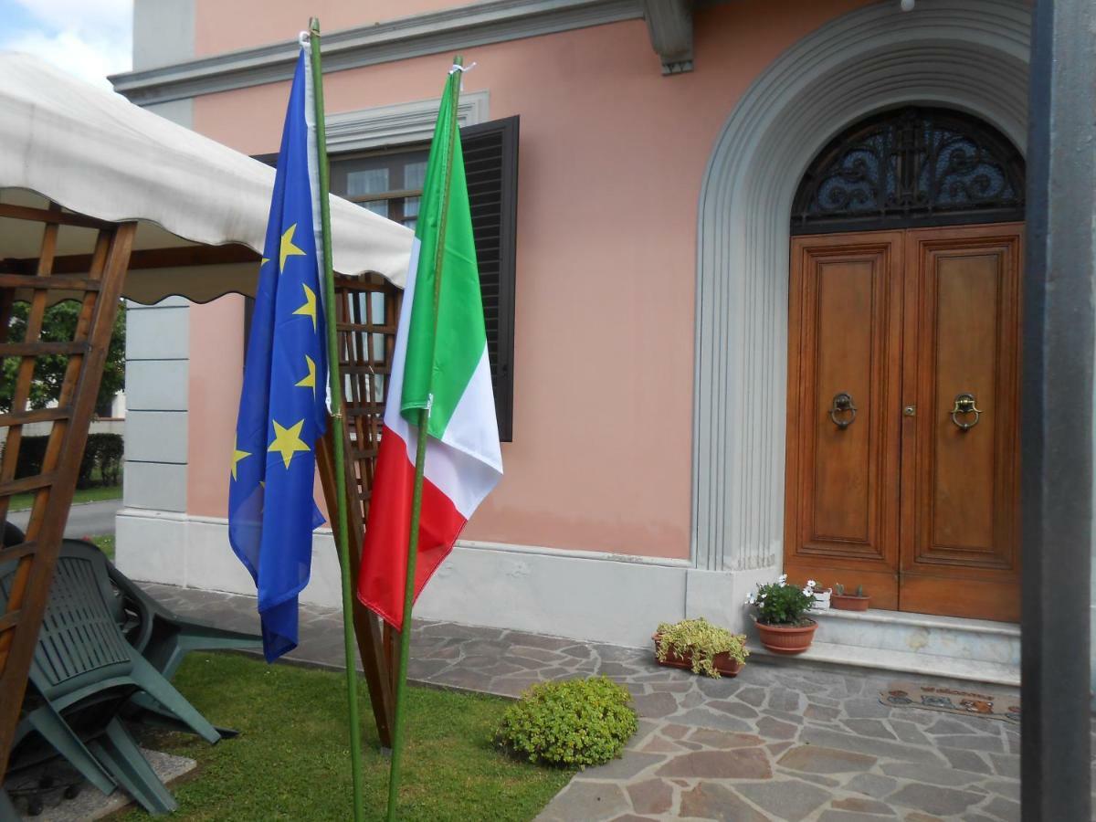 Casa Vacanze Orsi Lukka Zewnętrze zdjęcie