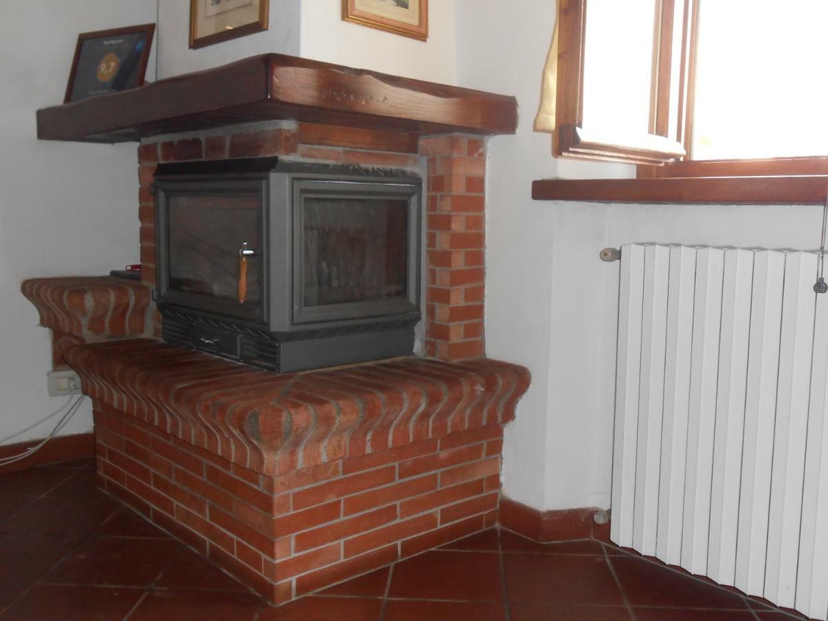 Casa Vacanze Orsi Lukka Zewnętrze zdjęcie